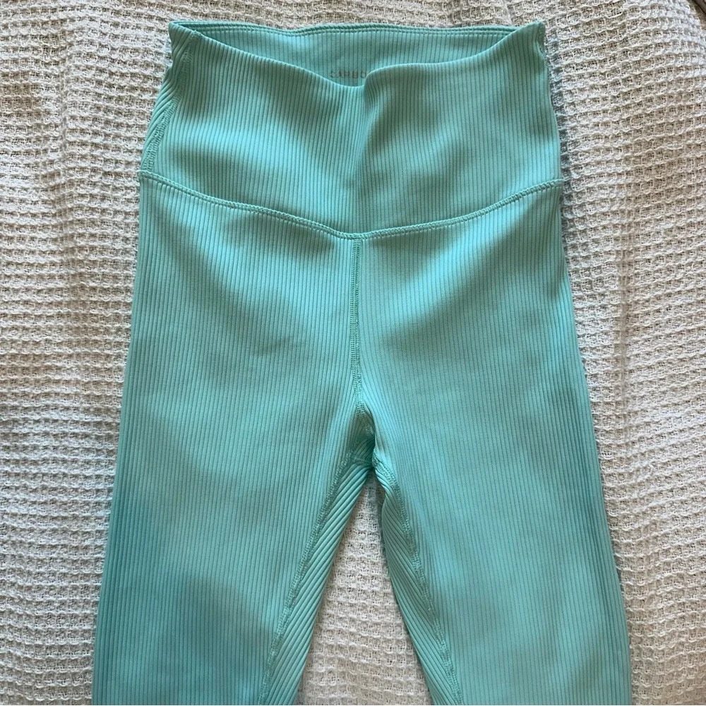 Carbon38 size small light blue ribbed leggings - Picture 5 of 9